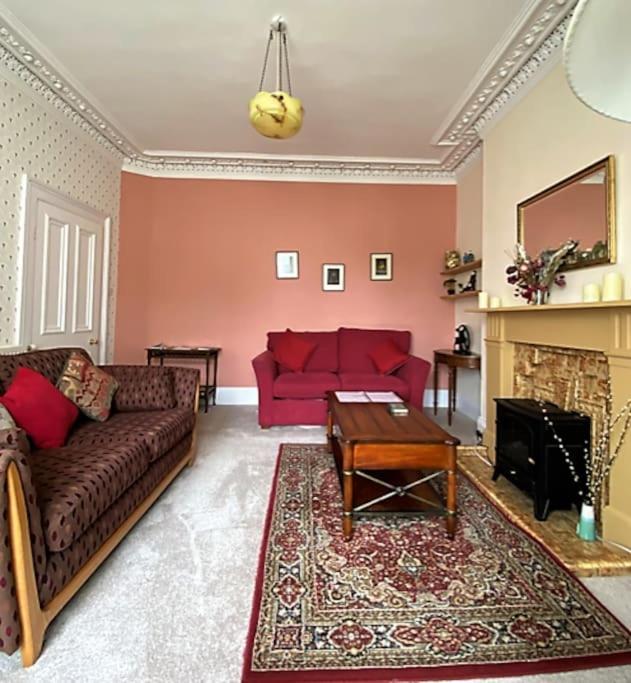 St John'S Flat Spacious Accomodation Dalry  المظهر الخارجي الصورة