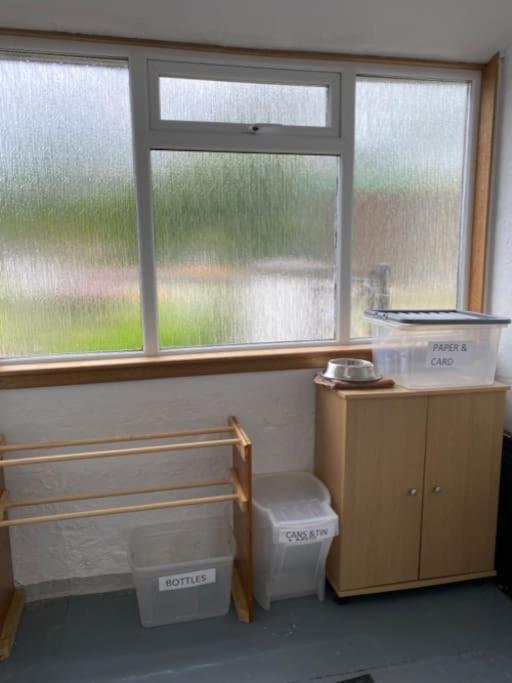 St John'S Flat Spacious Accomodation Dalry  المظهر الخارجي الصورة