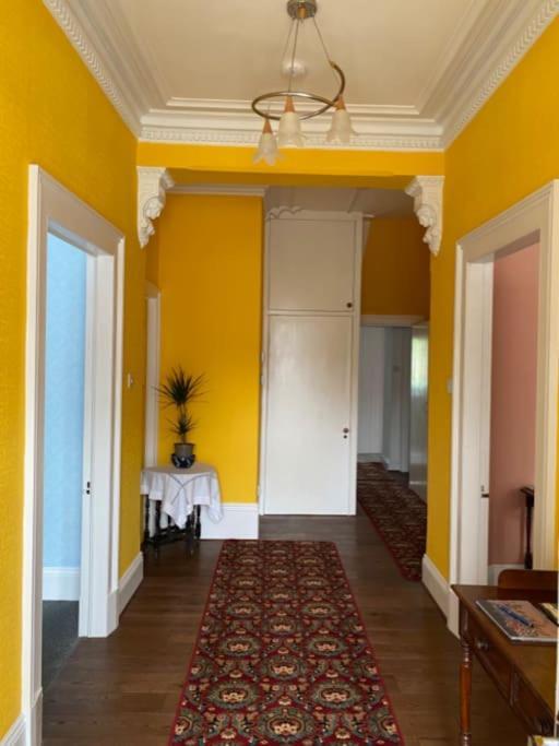St John'S Flat Spacious Accomodation Dalry  المظهر الخارجي الصورة