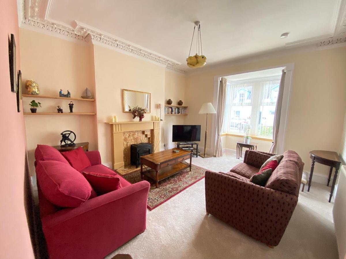 St John'S Flat Spacious Accomodation Dalry  المظهر الخارجي الصورة
