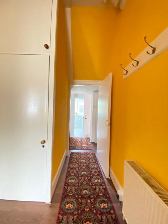 St John'S Flat Spacious Accomodation Dalry  المظهر الخارجي الصورة